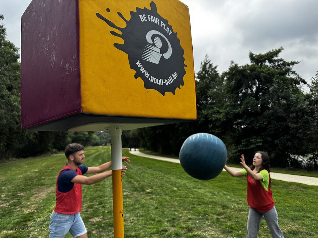 Poullball